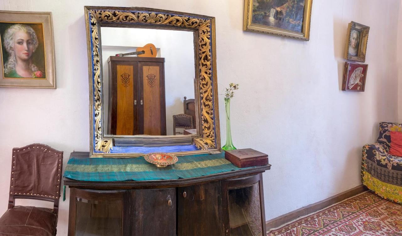 Art & House Appartamento Leopoli Esterno foto